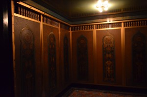 The Fox boasts three hand-operated, original elevators. Called "magic carpet rides", the art deco elevators run on DC current. The electricity is is converted on the roof of the building.   