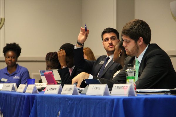 Board members participate and vote on the newest pieces of legislation brought to the 2nd General Senate Body Meeting Sept.21 in the University Center PHOTO BY NAJA  DELJOU | THE SIGNAL
