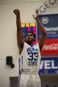 Markus Crider shoots a free throw in the GSU Sports Arena. Photo by Dayne Francis | The Signal