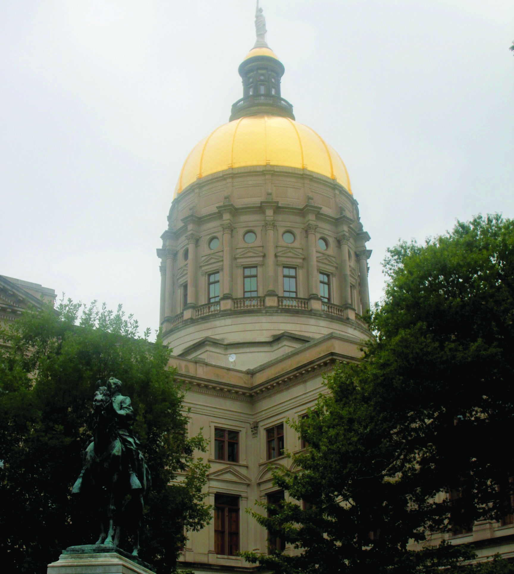 Gold Georgia State capitol